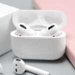 shallow focus photo of Apple AirPods