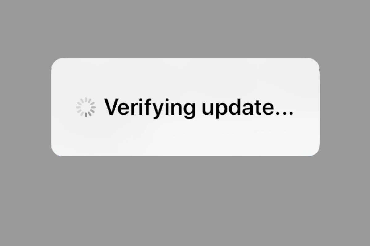 iPhone Verifying Update