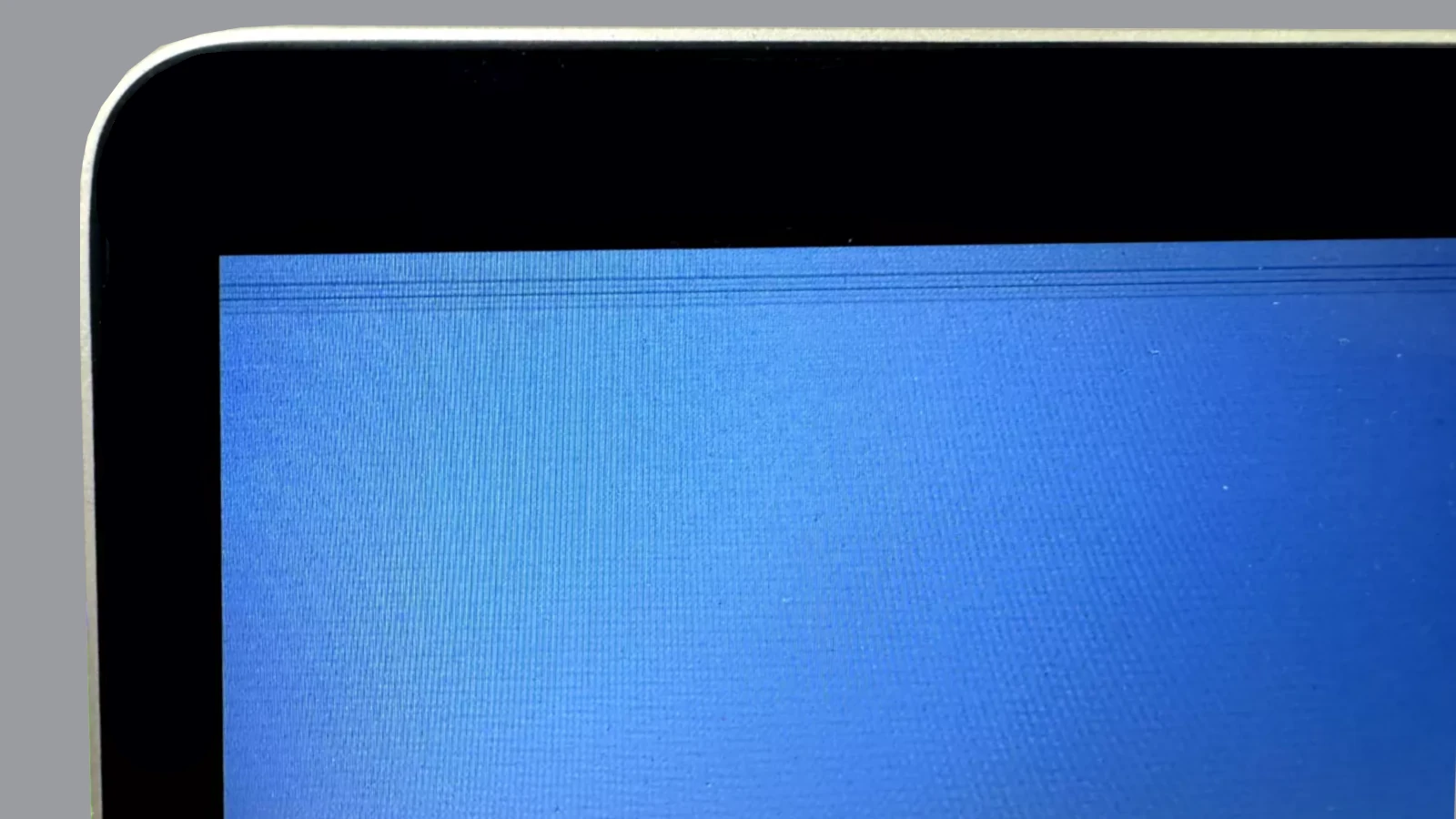 Macbook Pro Horizontal Lines