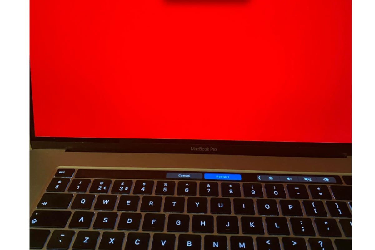 Macbook Red Screen Issue