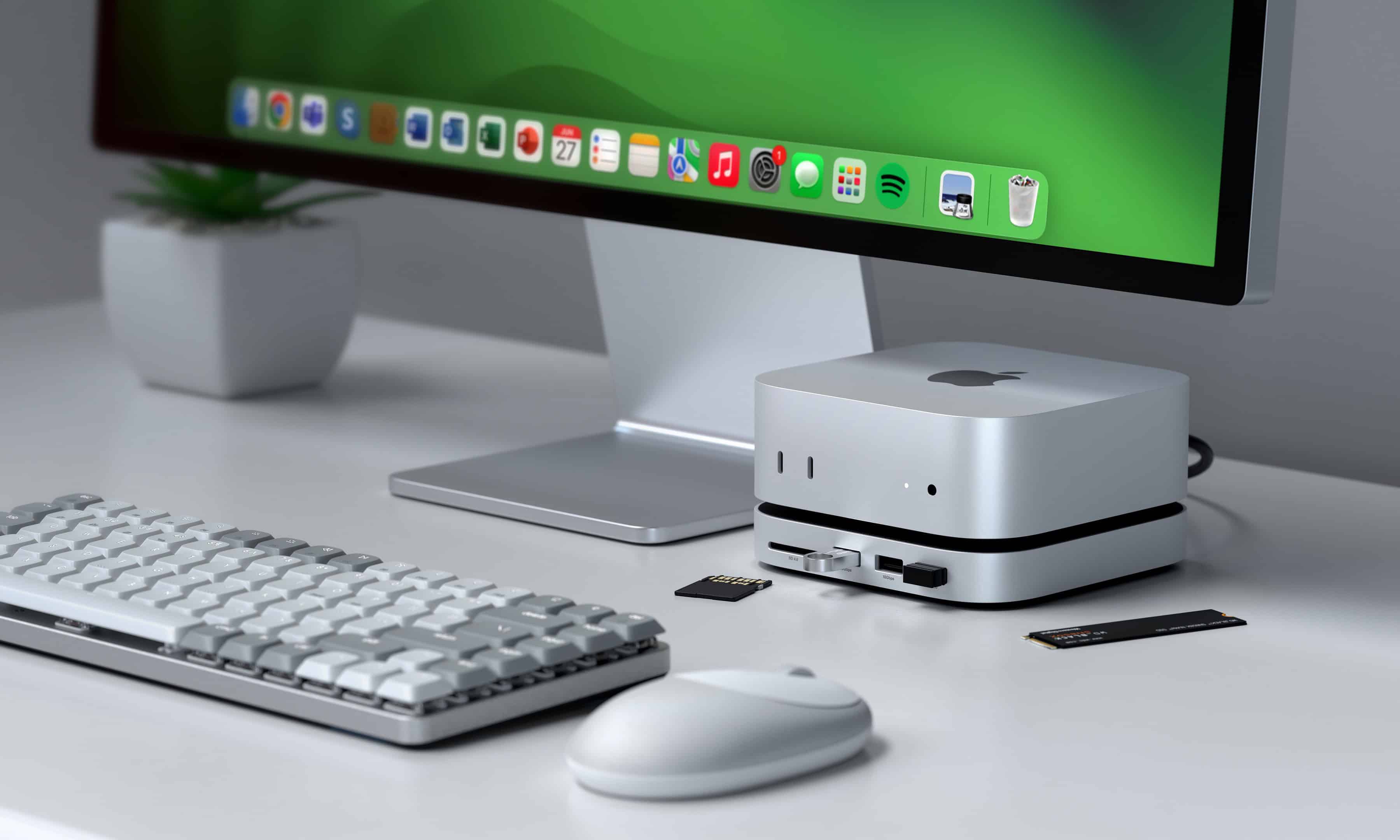 New Mac Mini M4 Stand and Hub